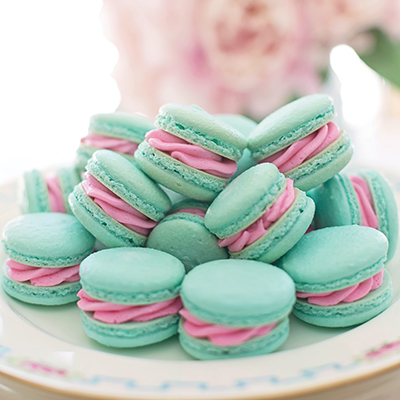 Macrons